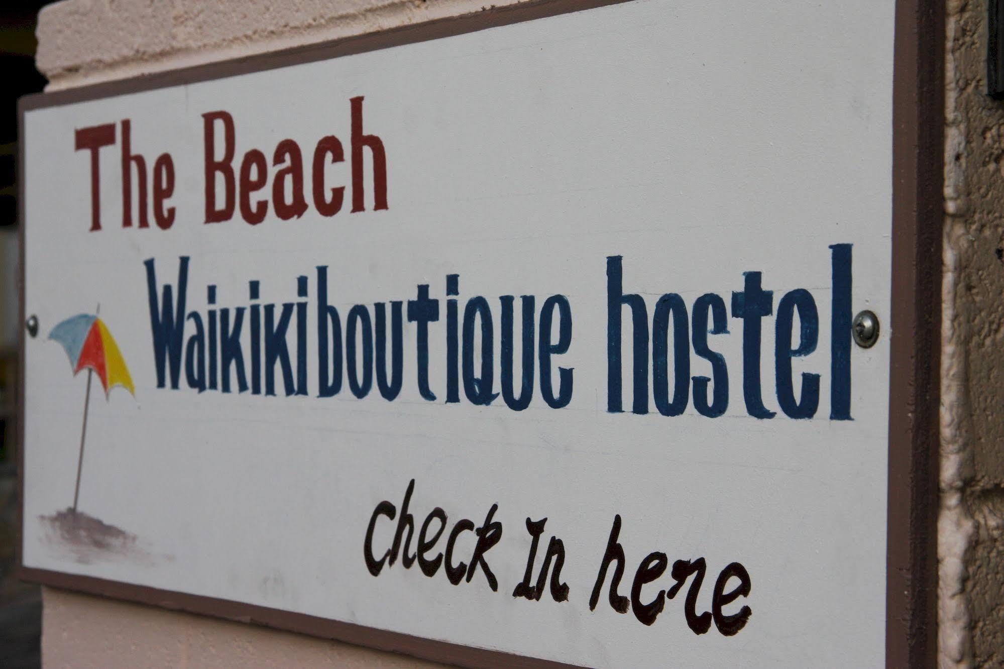 The Beach Waikiki Boutique Hostel ホノルル エクステリア 写真